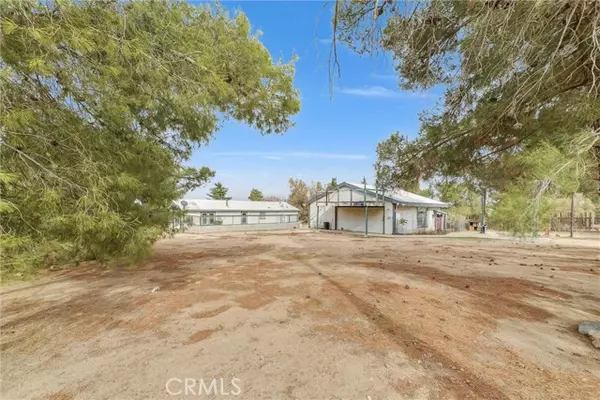 Phelan, CA 92371,5827 Cambria