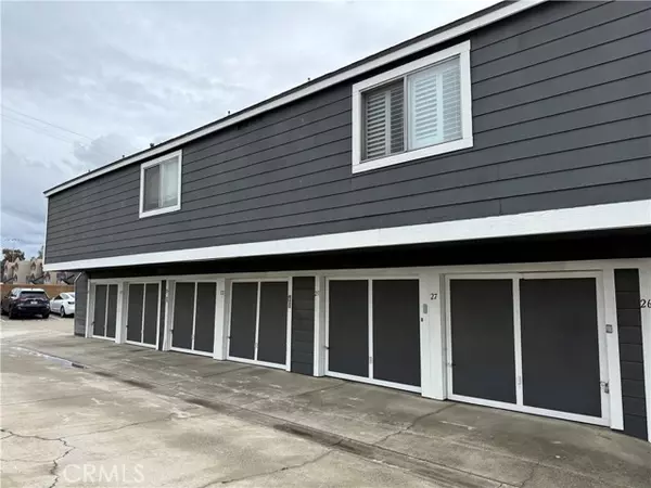 Azusa, CA 91702,824 N Pasadena