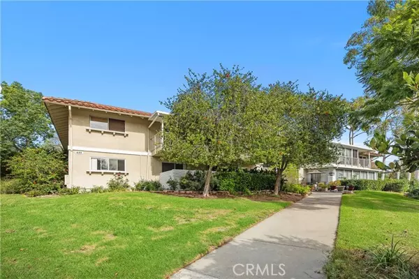 Laguna Woods, CA 92637,622 Avenida Sevilla B