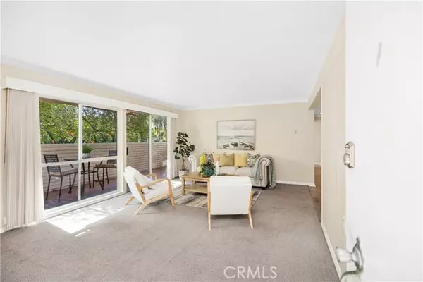 Laguna Woods, CA 92637,622 Avenida Sevilla B