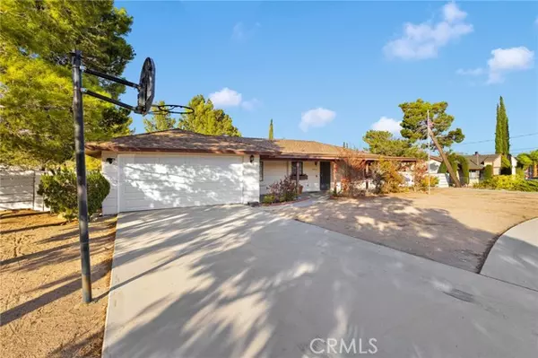 Hesperia, CA 92345,18442 Hinton