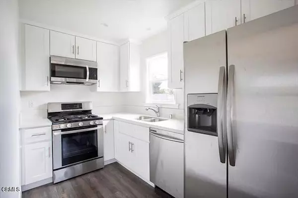 Los Angeles, CA 90039,3291 Perlita AVE