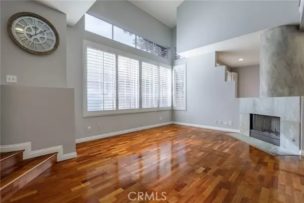 Canoga Park, CA 91303,7325 Vassar