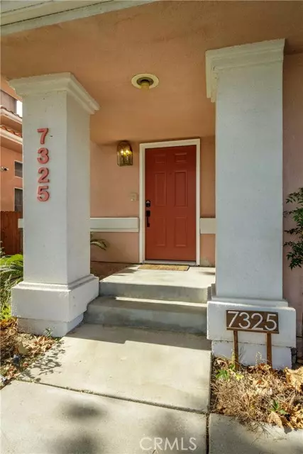 Canoga Park, CA 91303,7325 Vassar