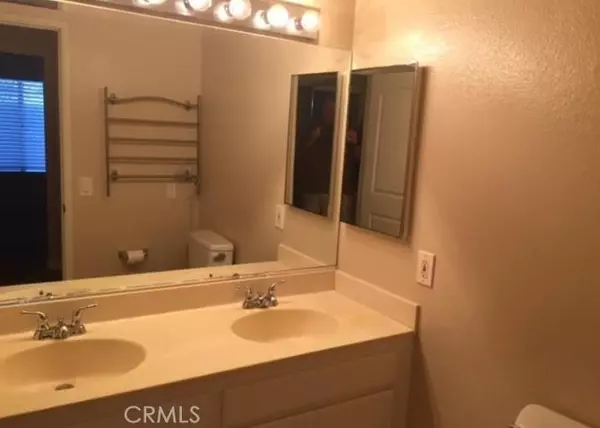 Rancho Santa Margarita, CA 92688,7 Pomelo