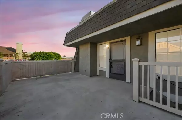 Huntington Beach, CA 92649,16125 Warmington LN 12