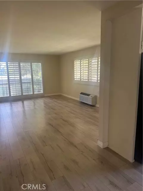 Laguna Woods, CA 92637,5 Via Castilla N