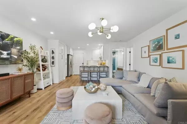 Del Mar, CA 92014,1562 Camino del Mar