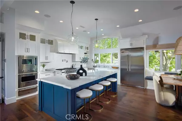 Newport Beach, CA 92660,2 Royal Saint George RD