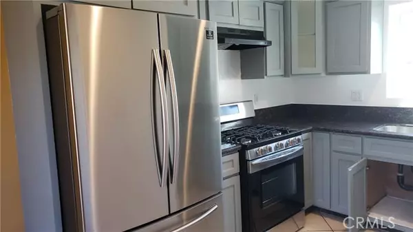 Los Angeles, CA 90011,718 E 40th PL