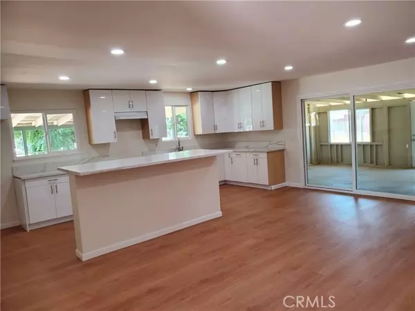 Hesperia, CA 92345,9593 Delmar