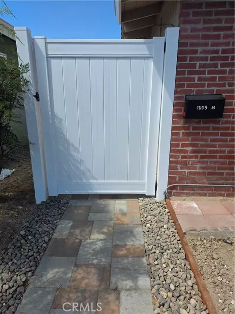 Anaheim, CA 92806,1009 S Laramie B