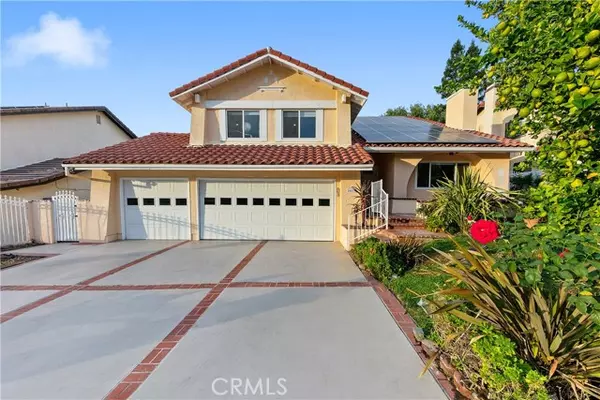 West Hills, CA 91307,24411 Highlander RD