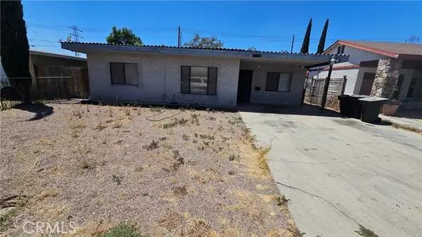 1541 Rialto, Colton, CA 92324