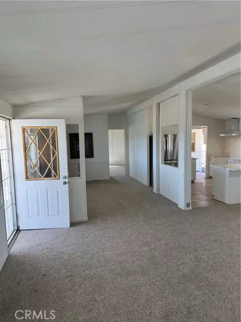 Twentynine Palms, CA 92277,69538 Jim Pine