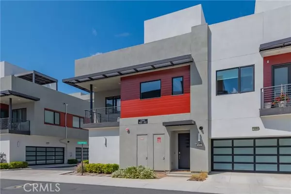 Tustin, CA 92782,421 Transport