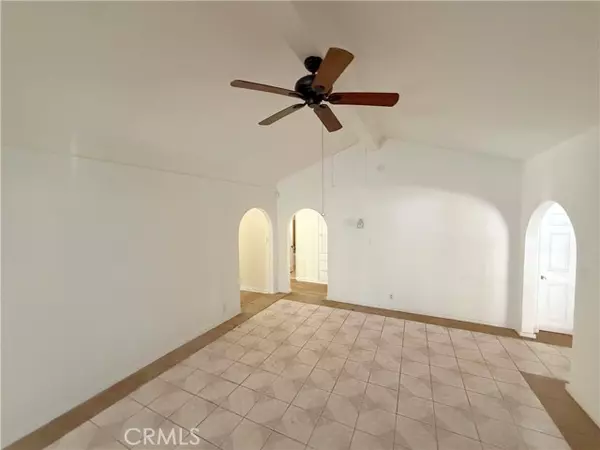 Sylmar, CA 91342,13474 Hubbard