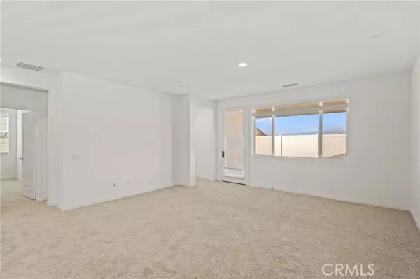 Beaumont, CA 92223,36932 Buccella