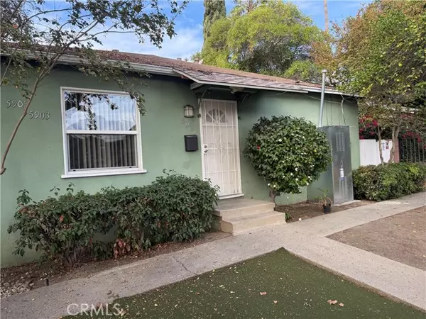 Valley Glen, CA 91401,5901 woodman 5901