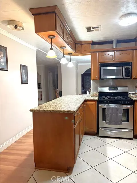 Carson, CA 90745,21111 Dolores ST