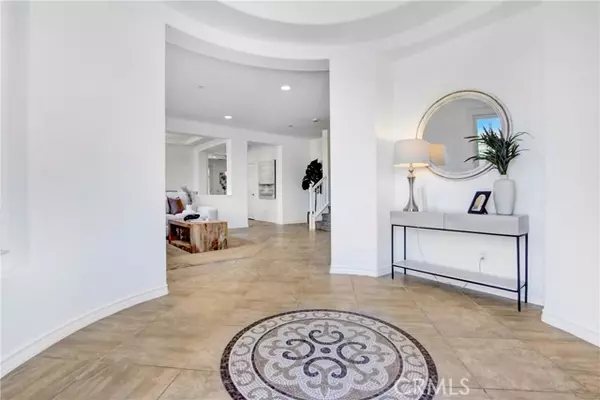 Fontana, CA 92336,15562 Sicily LN