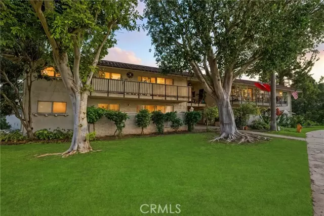 2266 Via Puerta A, Laguna Woods, CA 92637