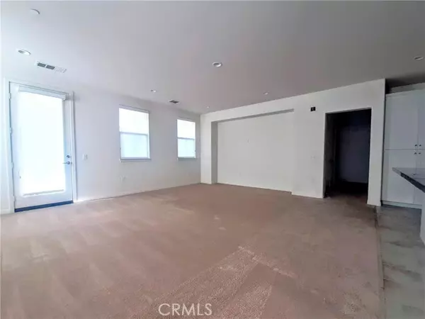 Brea, CA 92823,3312 Merida