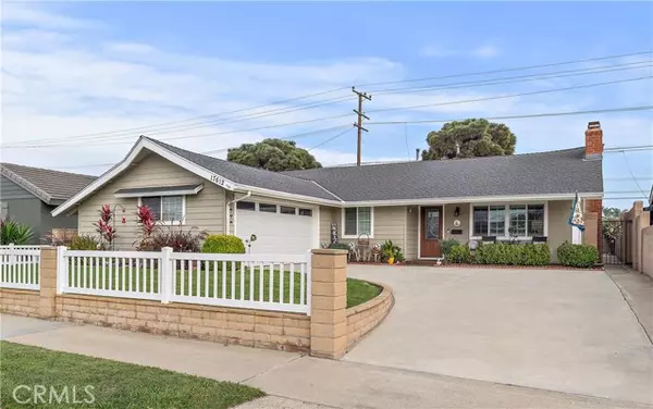 17612 Wrightwood LN, Huntington Beach, CA 92649