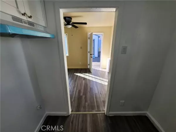 Inglewood, CA 90303,3717 W Imperial 9