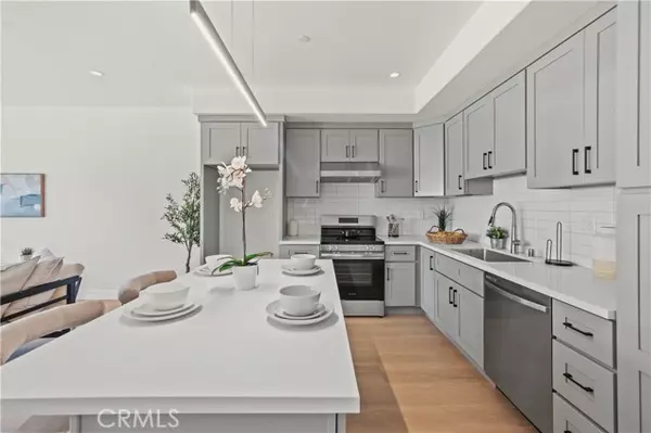 Westminster, CA 92683,7793 15th ST