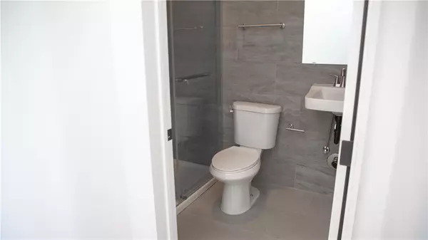 Long Beach, CA 90805,5908 Atlantic AVE APT A