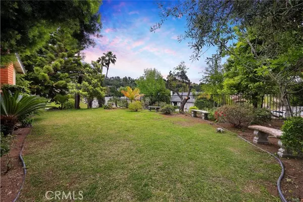 Glendale, CA 91206,3467 Emerald Isle DR