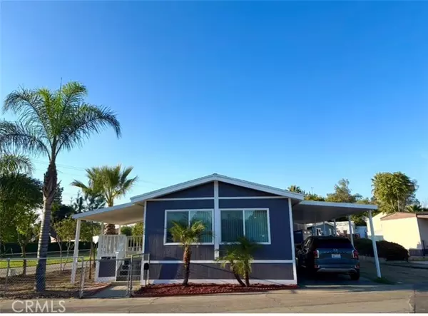 Fontana, CA 92335,8787 Locust Ave 28