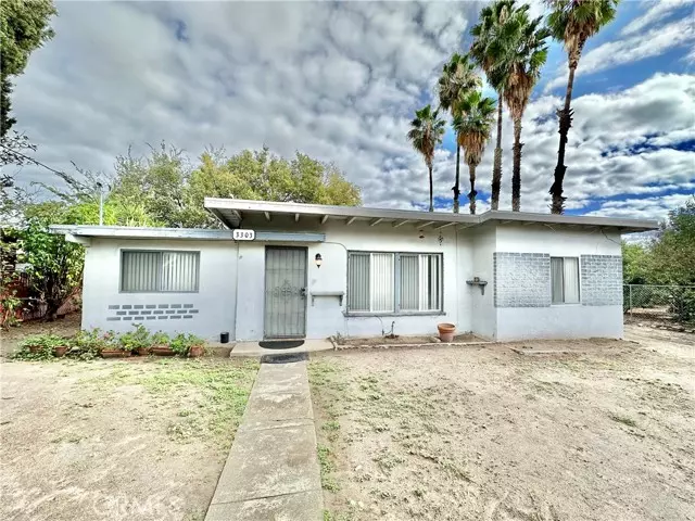 3303 Otono CT, San Bernardino, CA 92407