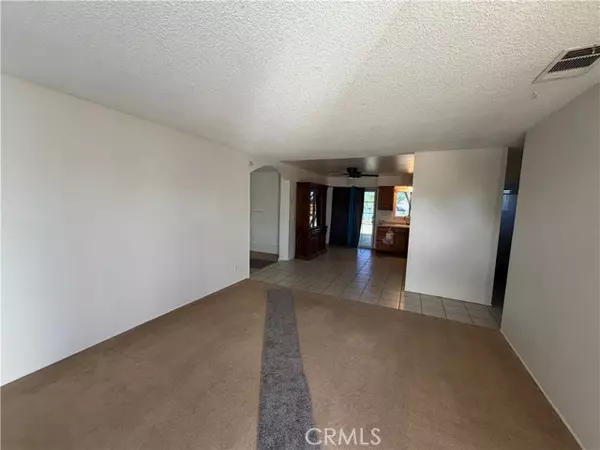 Victorville, CA 92394,15638 Don Roberto