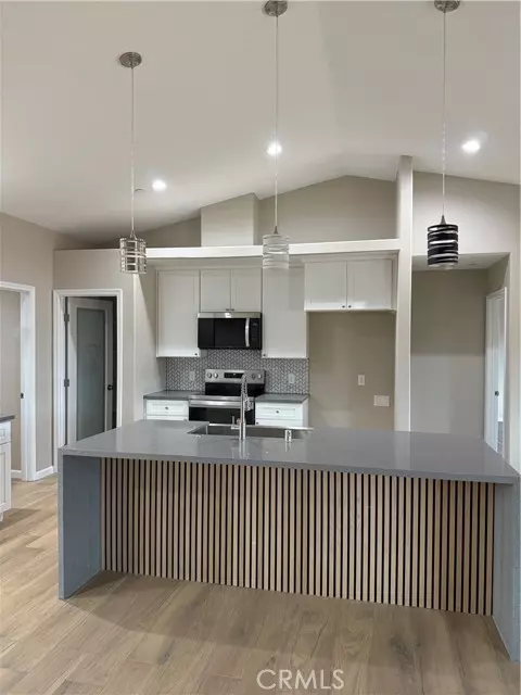 Hesperia, CA 92345,9677 I AVE