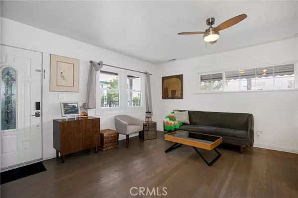 Los Angeles, CA 90042,5639 Ash ST