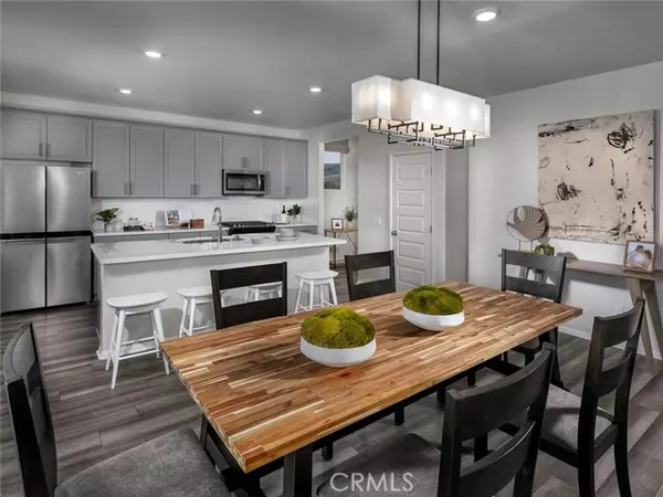 Redlands, CA 92374,2049 Tangelo LN