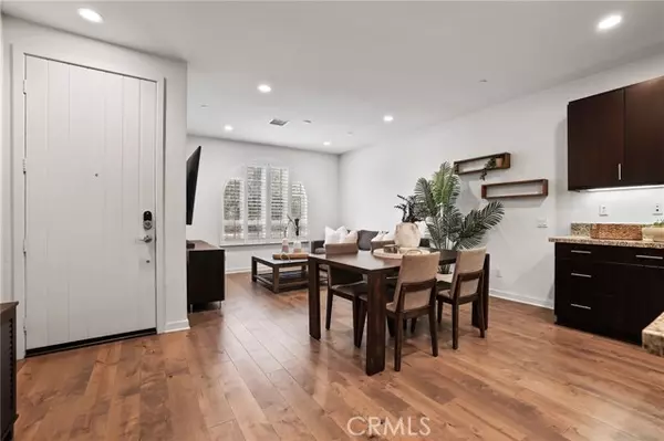 Lake Forest, CA 92630,53 Savannah