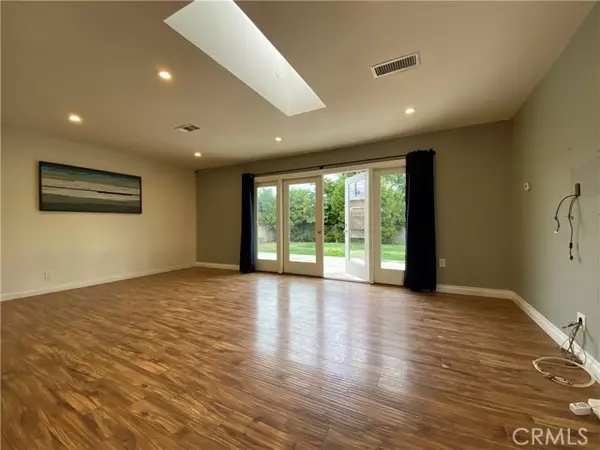 Huntington Beach, CA 92646,18102 Hartlund LN