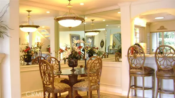 Huntington Beach, CA 92649,16184 Bimini