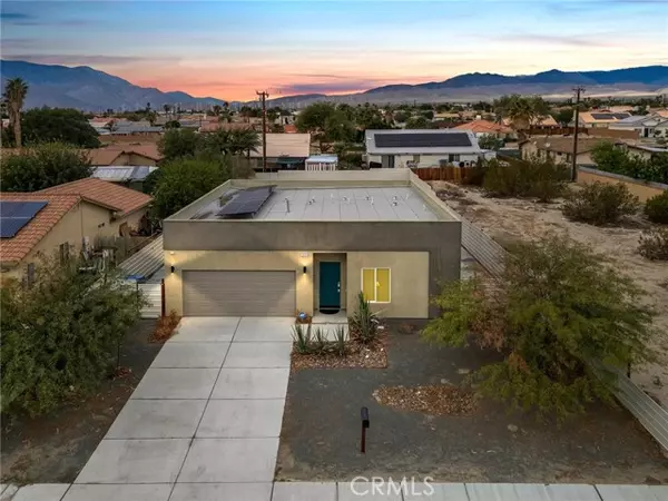 13701 El Cajon, Desert Hot Springs, CA 92240