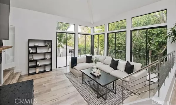 Los Angeles, CA 90046,2650 Lisco Pl