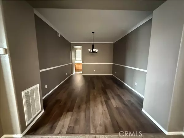 Perris, CA 92571,1264 Reisling