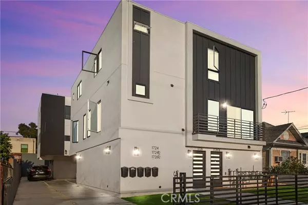 1726 Menlo AVE, Los Angeles, CA 90006