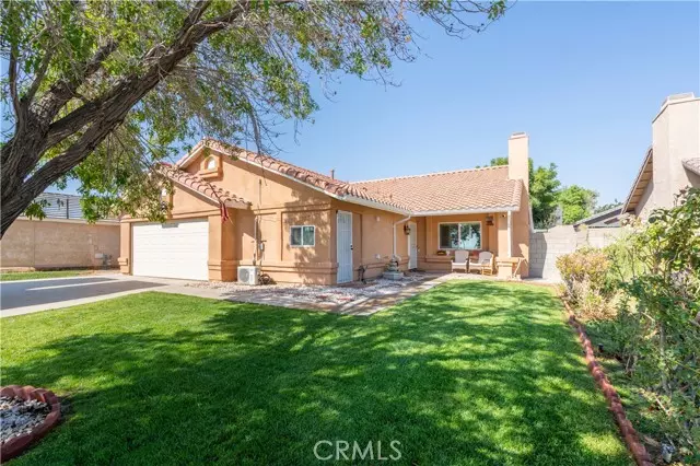 43921 30th, Lancaster, CA 93535