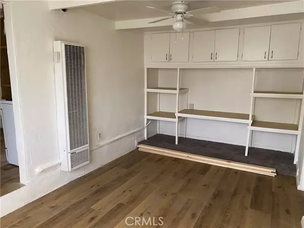 Devore, CA 92407,19216 Kendell