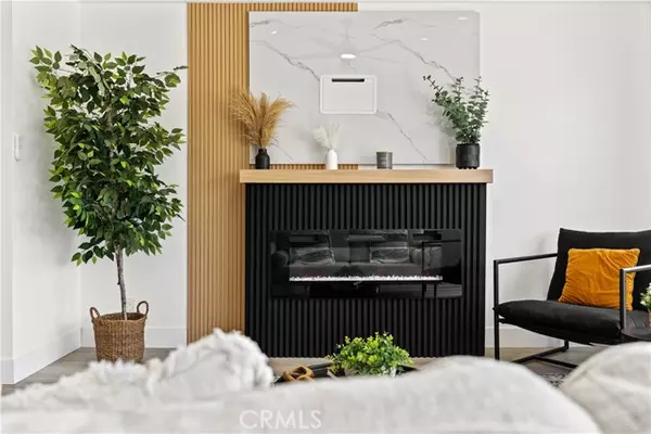 Compton, CA 90220,530 W Cypress