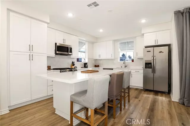 Carson, CA 90746,1380 Vigilant