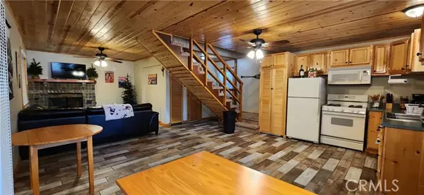 Big Bear City, CA 92314,822 W Country CLB